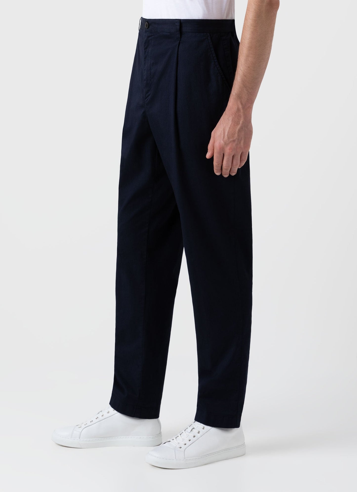 Men S Pleated Twill Trouser In Navy Mtrs3066 Buaa