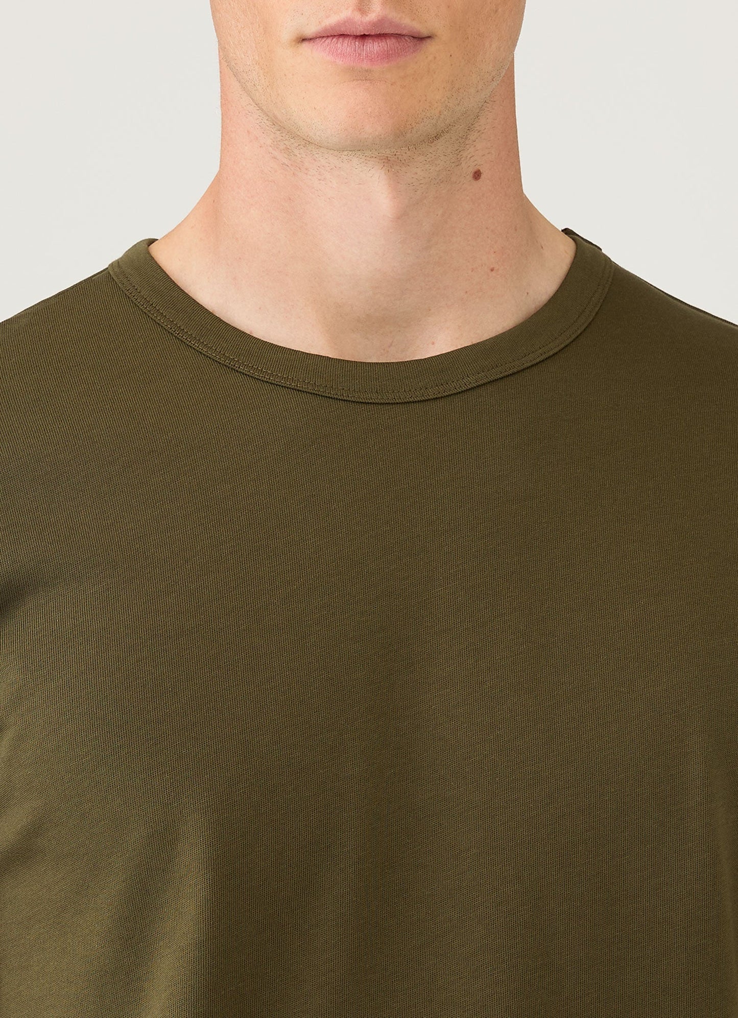 Mens Heavyweight Jersey Tshirt In Deep Olive Mtsh0187 Gniz