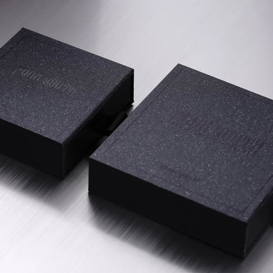 PACKAGING BOX
