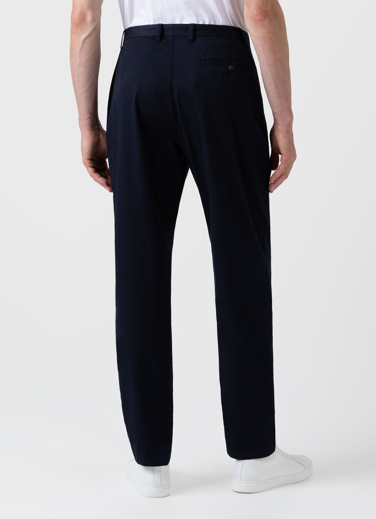 Men S Pleated Twill Trouser In Navy Mtrs3066 Buaa