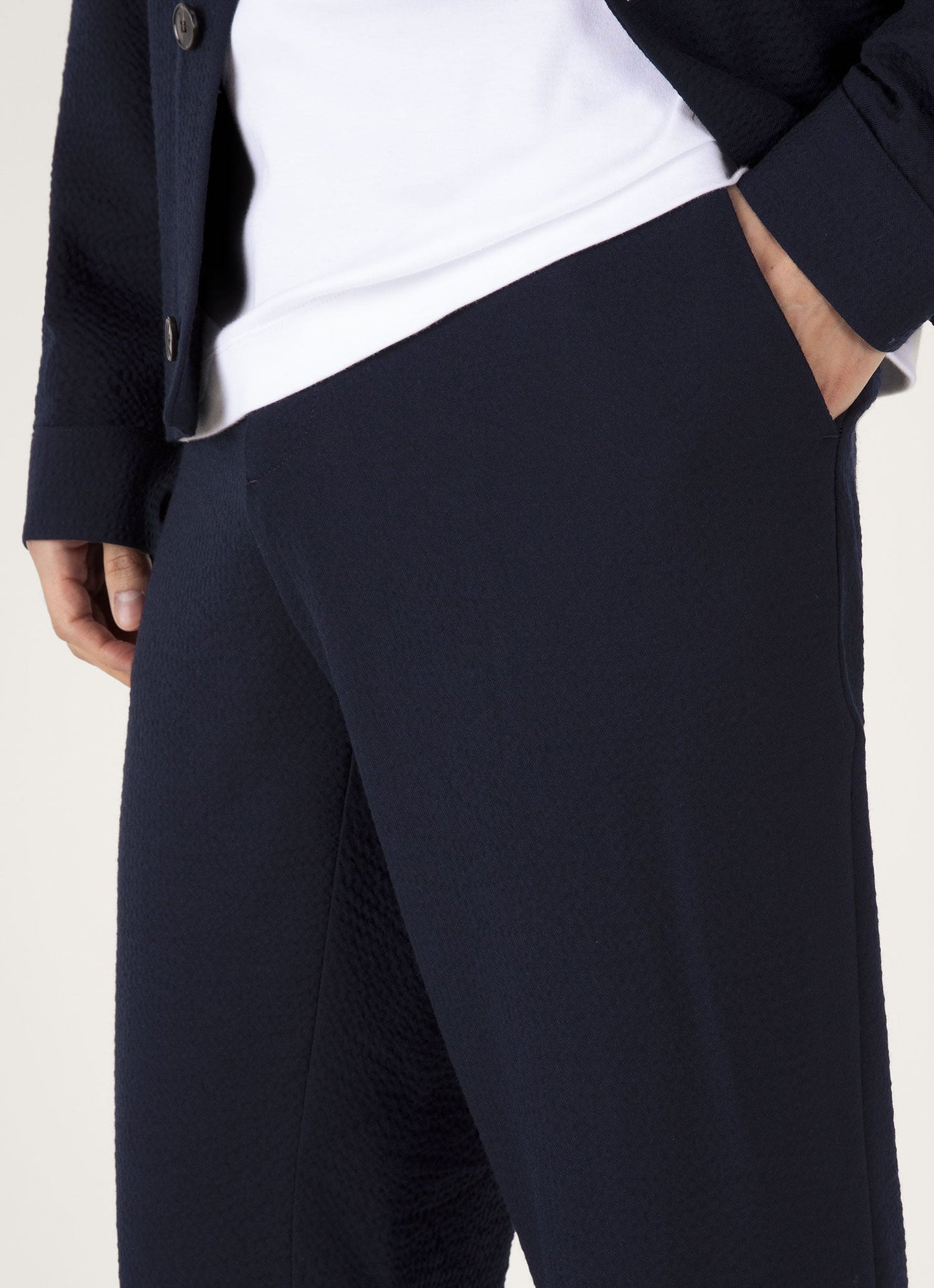 Mens Seersucker Wool Trouser In Navy Mtrs3112 Buaa