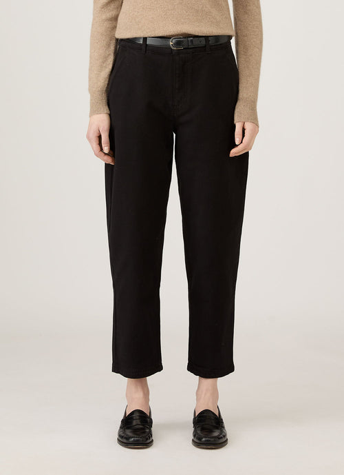 Womens Cotton Drill Tapered Trouser In Black